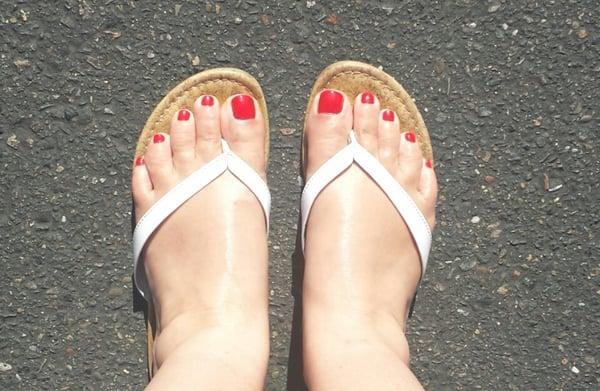 Beautiful shellac pedicure!