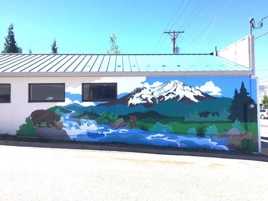 Streamwise mural in Mt. Shasta...2018