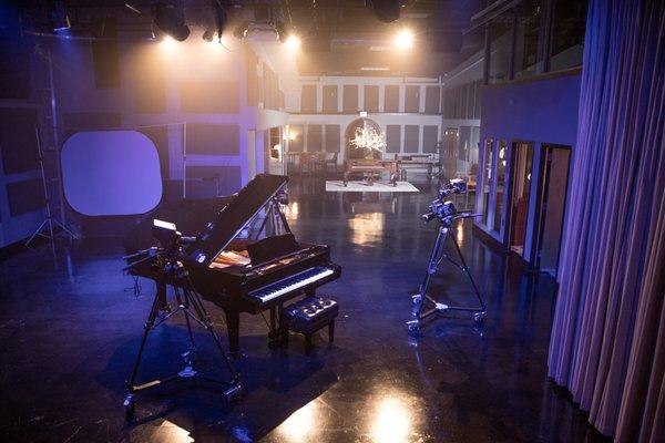 A classy inside glimpse of ManAlive Studios, Franklin TN.