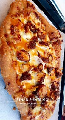 Buffalo chicken fried crust pizza