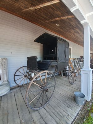 Antique carriage, leather, didn't see a price 6/20/20