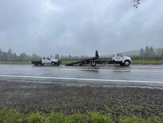 Heavy vehicle towing