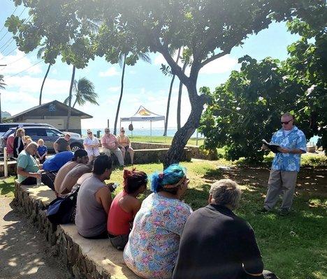 Pastor Kevin Hart preaching in Waianae