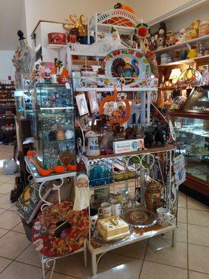 Timeless Antiques And Collectibles