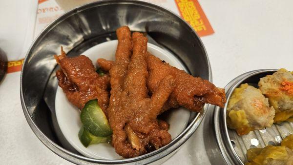 Chicken feet