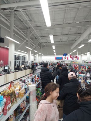 This is what the line looked like on a busy Saturday Morning and it was only one register open!! Why????