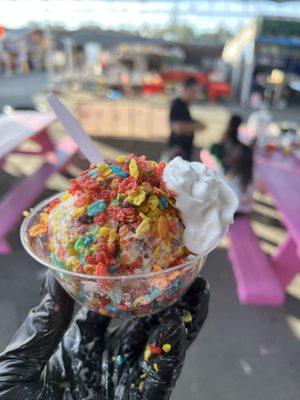 Fruit pebble icecream with extra cereal topping $5