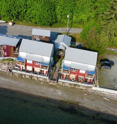 Boatyard Inn: right on the water.