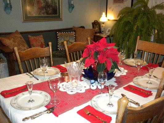 The formal Dining Room at Christmas.