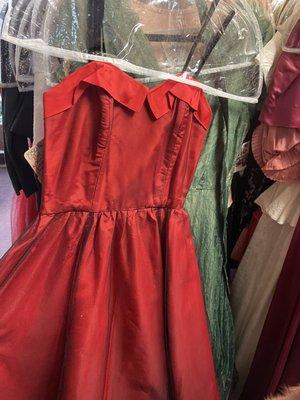 Cute 50s red dress