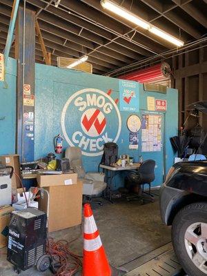 Smog Check shop