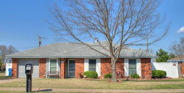 Wonderful home on a huge corner lot with a salt water pool for just under $134,000!  Currently being used as a 2 bedroom but ...