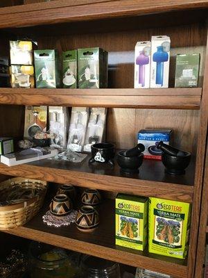 Tea accessories