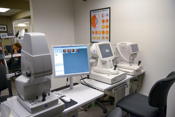 Advanced Center for Eyecare has the latest in ocular diagnostic equipment.