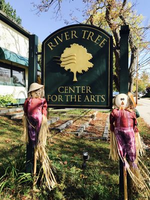 River Tree Arts