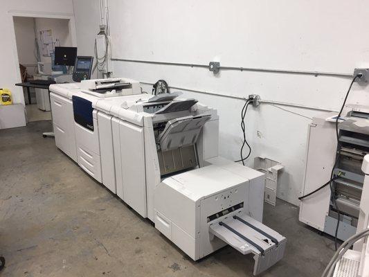 Xerox J75 Refurbished with workstation, fiery and mouse booklet maker light production finisher interface module, stapling, stacking