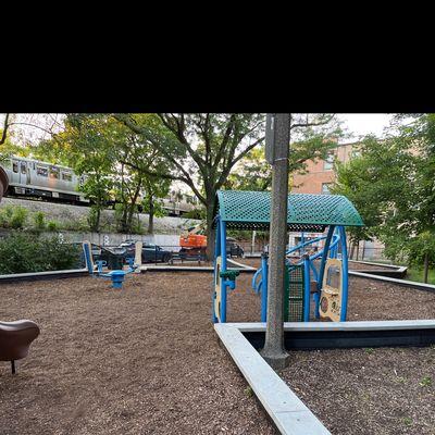 Louis Goldberg Playlot Park