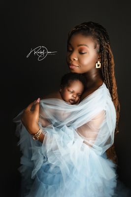 family newborn photography