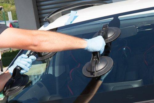 windshield repair in Long Beach, CA.