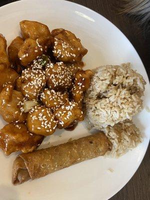 9. Sesame Chicken lunch special