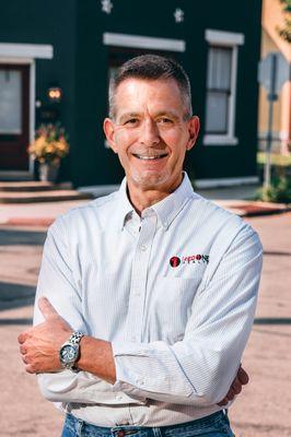 Bill Thomas - Red 1 Realty