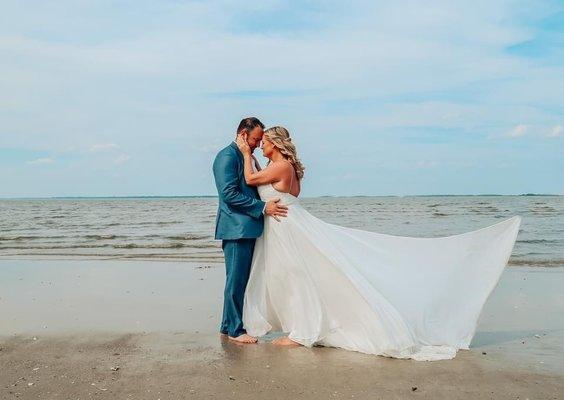 Elopement at Fish Haul Beach, HHI.