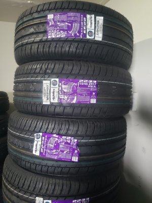 SPECIAL PRICES ON NEW AND USED TIRES  MECANIC SERVICE  ENGINE  TRANSMISIÓN