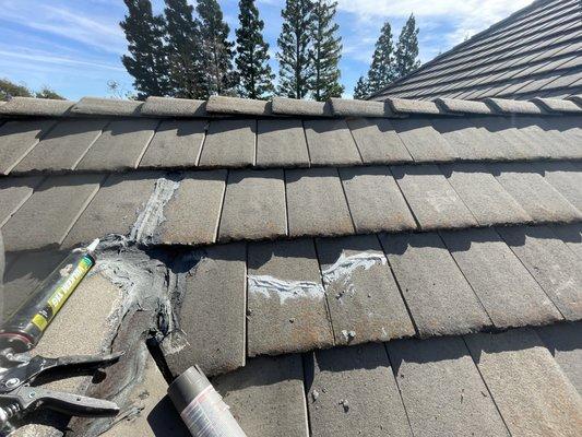 Roof leaking repair