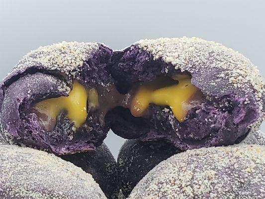 Ube Cheese Pandesal