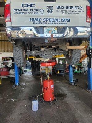 Performing a rear differential service