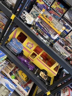 Toy shelf