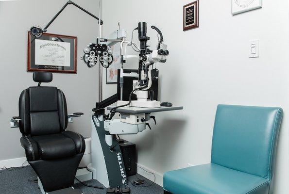 An exam room at Focused Eye Care