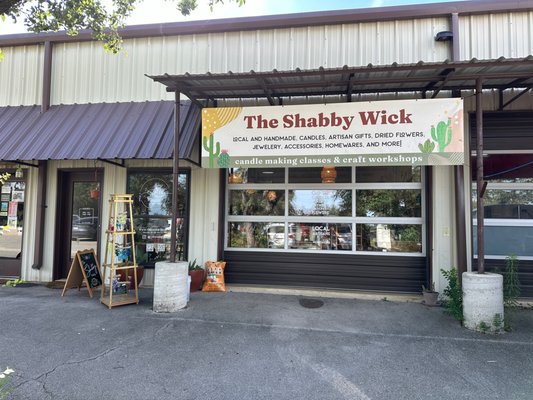 Welcome to The Shabby Wick at the corner of Ranch Road 12 and Fitzhugh in Dripping Springs.  Enjoy our easy access to downtown Drip.