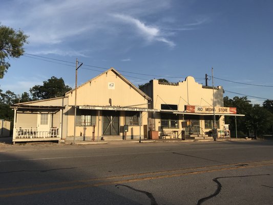 Rio Medina Store