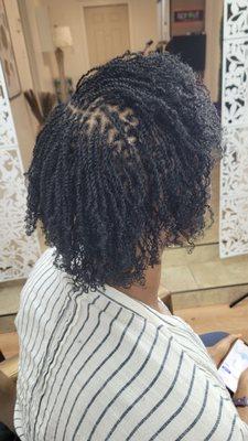 Reeta's Organics Finished with her clients microloc twist