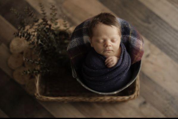 Newborn photography studio