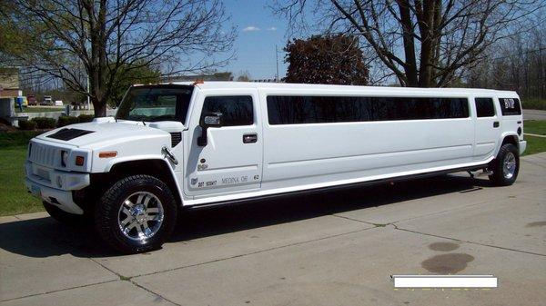 20 passenger Hummer H2 #62