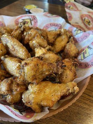 Fried wings (it was described as smoked wings)