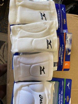 KNEE Pads in all Sizes.