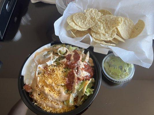 Veggie burrito bowl chips