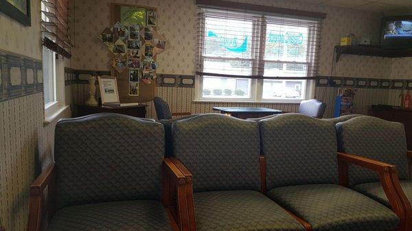 Waiting room! There are more chairs than this, I just wanted you to see the window.