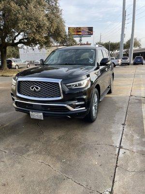 Infiniti SUV