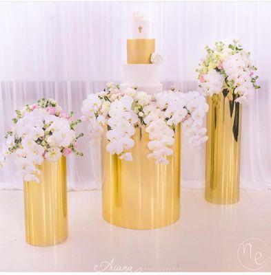 Gold Acrylic  Plinths Set for Cake stand and Party Decor