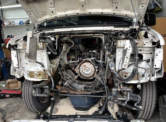 2012 Ford E350 Van Engine Replacement