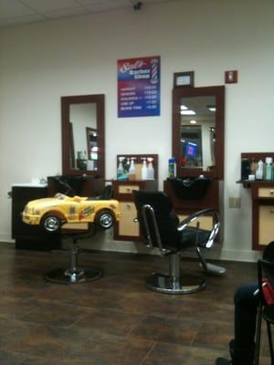 Kiddy car for child's hair cut. This is cool.