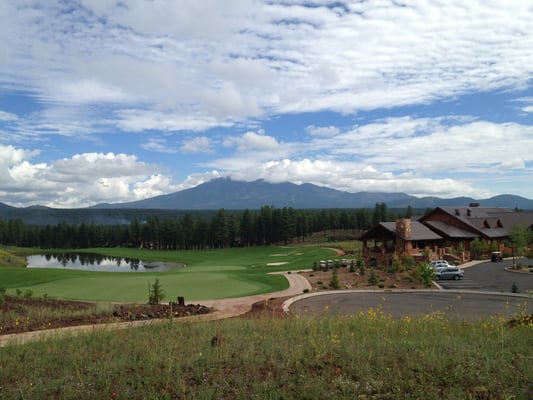 Beautiful Clubhouse and a great course!