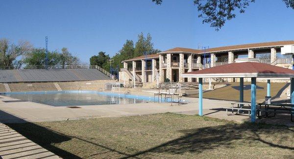 Another view of the pool