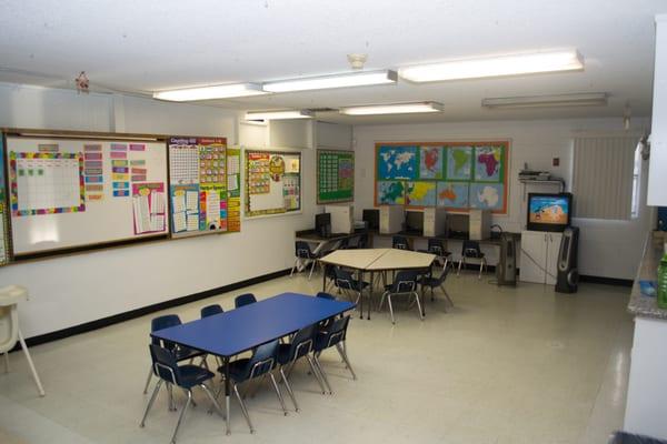 Computer lab with study area