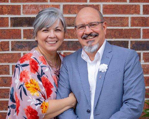 Pastor Dan and Veronica Diaz de León