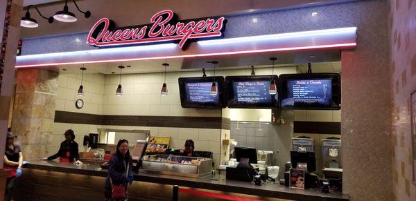 DELICIOUS  Fries, hot dog and especially  THE SPICY CHICKEN SANDWICH!!!